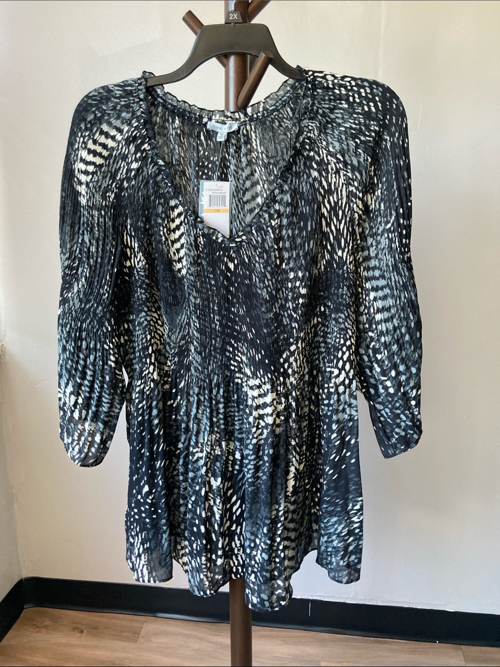 Floral & Ivy lightweight abstract print blouse  boho top office casual 2X